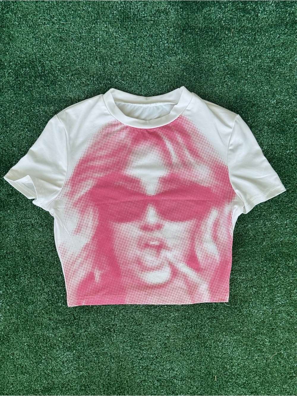 Halftone Face Graphic Crop Baby Tee White Pink Print Stretchy Y2K Size XS